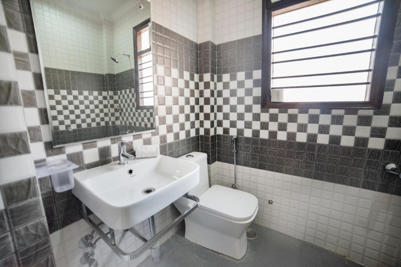 Fabhotel Mannat Residency Sec 52 Gurgaon Dış mekan fotoğraf