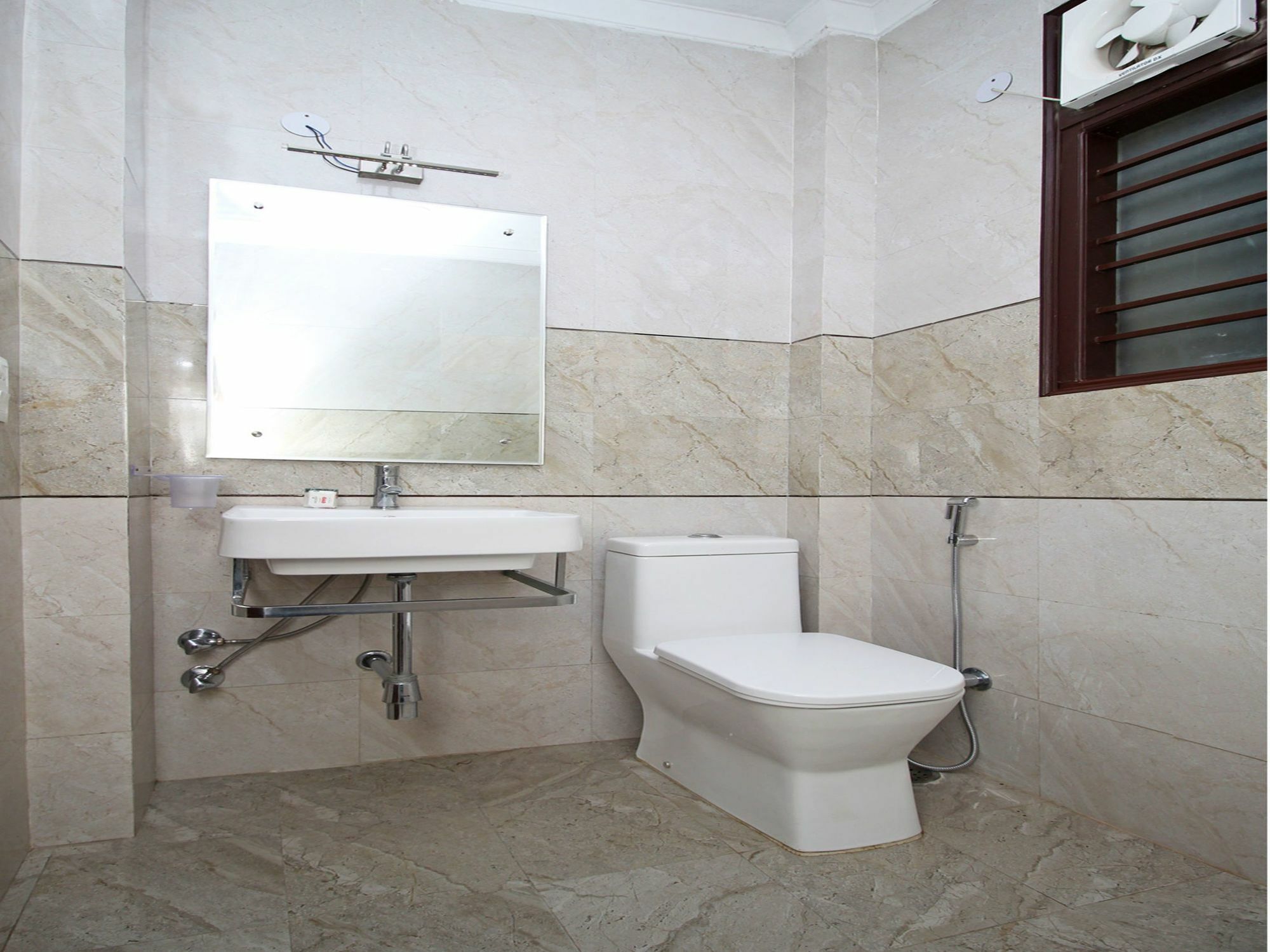 Fabhotel Mannat Residency Sec 52 Gurgaon Dış mekan fotoğraf